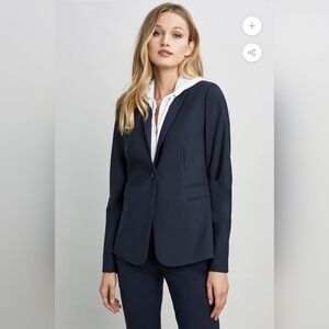 NWT Elie Tahari Darcy Jacket, size 0, navy